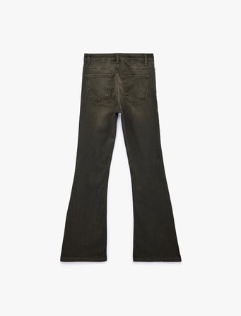 Dar Kesim Düğmeli Cepli İspanyol Paça Denim Pantolon - Flare Jeans