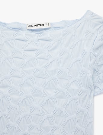 Bürümcük Kumaş Slim Fit Kısa Kollu Kayık Yaka Crop Tişört
