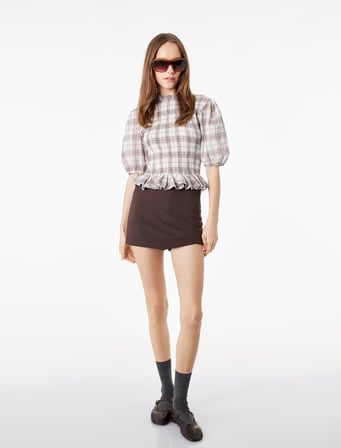Slim Fit Kısa Balon Kollu Fırfırlı Yaka Ekose Bluz