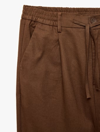 Regular Fit Beli Lastikli Düğmeli Düz Paça Keten Karışımlı Chino Pantolon