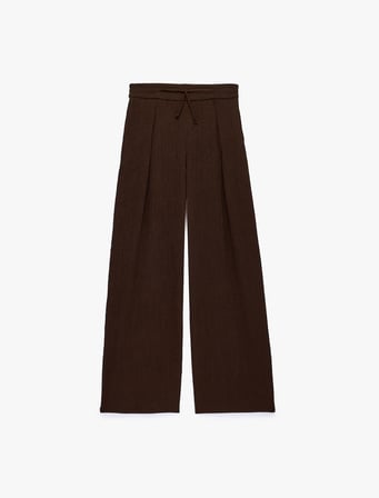 Beli Bağcıklı Geniş Paça Pileli Pantolon
