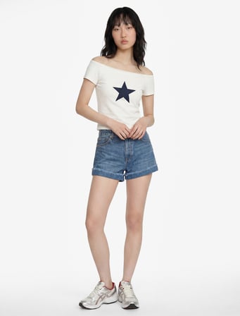 Pamuklu Düğmeli Normal Bel Katlı Paça Mini Denim Şort