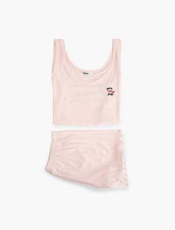 Modal Kumaş Rahat Kalıp Askılı Şortlu Pijama Takımı