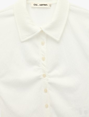 Bürümcük Kumaş Düğmeli Klasik Yaka Kısa Kollu Crop Tişört