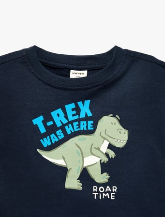 Dinozor Baskılı Kısa Kollu Bisiklet Yaka Pamuklu Tişört