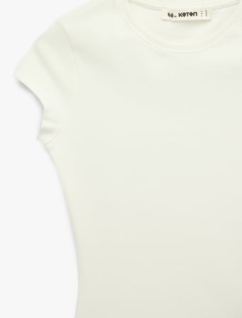 Slim Fit Kısa Kollu Bisiklet Yaka Pamuklu Tişört