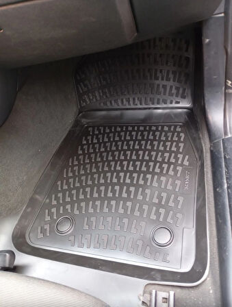 Bmw 1 Serisi E87 2004-2010 Havuzlu Paspas