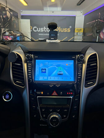 HYUNDAİ İ30 UYUMLU 2 GB RAM 32 GB DAHİLİ HAFIZA 7 İNÇ TUŞLU MODEL MULTİMEDYA KABLOSUZ GERİ GÖRÜŞ KAMERALI 