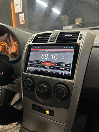 TOYOTA COROLLA  UYUMLU 4 GB RAM 64 GB DAHİLİ HAFIZA 9 İNÇ MULTİMEDYA KABLOSUZ CARPLAY GERİ GÖRÜŞ KAMERALI