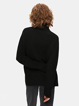 Uzun Kollu Balıkçı Yaka Triko Siyah Kazak