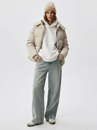 Kapüşonlu Fermuarlı Şişme Bej Mont