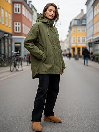 Kapüşonlu Basic Önü Fermuarlı Yeşil Mont