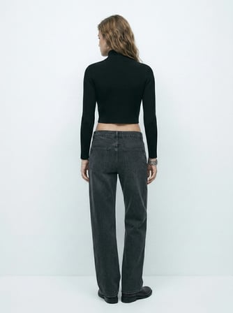 Slim Fit Dik Yaka Crop Siyah Kazak
