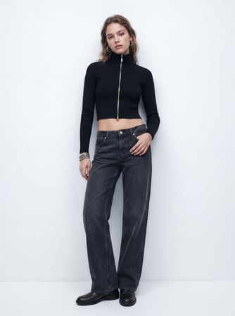 Slim Fit Dik Yaka Crop Siyah Kazak
