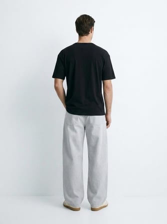 V Yaka Basic Siyah T-shırt