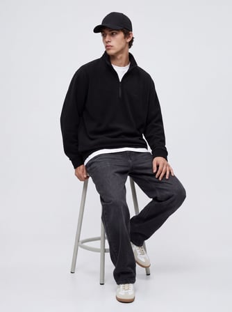 Regular Fit Dik Yaka Polar Siyah Sweatshırt