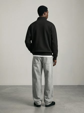 Regular Fit Dik Yaka Düğme Detaylı Siyah Sweatshırt