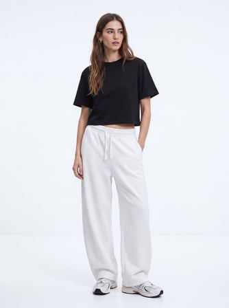 Baby Tee Basic Bisiklet Yaka Siyah T-shırt