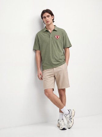 Spor Comfort Fit Bej Bermuda