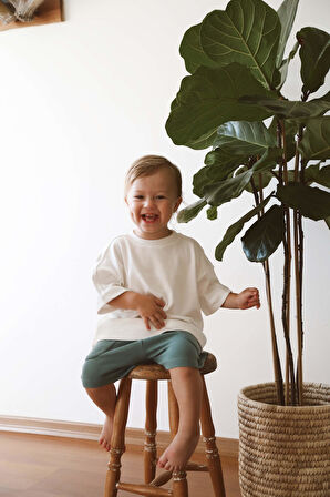 Beyaz Bisiklet Yaka Oversize T-shirt Bebek - Çocuk