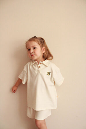 Zeytin Nakışlı Polo Yaka Şortlu Takım