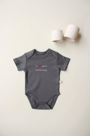 Mom Nakışlı Kısa Kollu Body