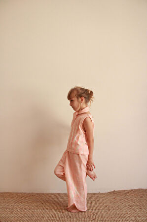 Fularlı Turuncu Çizgili Çapraz Şerit Detaylı Müslin Takım