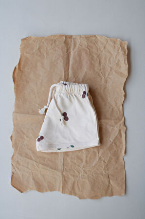 Kiraz Baskılı Bağcıklı Şort