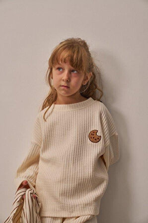 Krem Cookie Nakışlı Dökümlü Alt Üst Takım