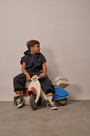 Koyu Gri Nakışlı Cepli Hoodie Takım