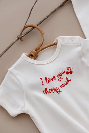 Ohlalakoala Beyaz Kiraz Desenli T-shirt