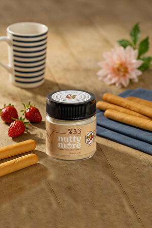 Nutella 750 gr & Nutty More %33 Fındık Parçacıklı Fındık Ezmesi 200 gr
