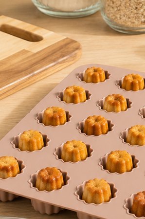 Porsima 30044-1 Silikon 25li Muffin kalıbı Çiçek kek kalıbı kalıbı Krem 24*24cm