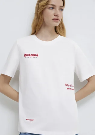 İstanbul Baskılı Beyaz Tişört 1613737-620