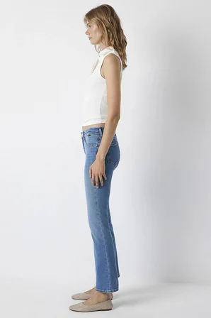 Mavi Molly Pamuklu Flare Bootcut Fit Normal Bel Jeans Bayan KOT PANTOLON 10136A3925 MAVİ