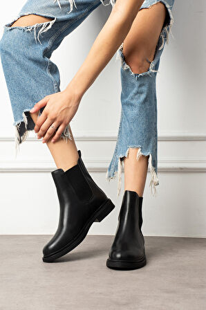 Kadın Yanı Lastikli Bot K66