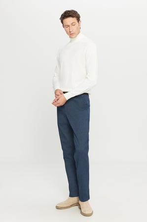 Pamuklu Regular Fit Normal Kesim Diagonal Desenli Yan Cepli Esnek Casual Pantolon