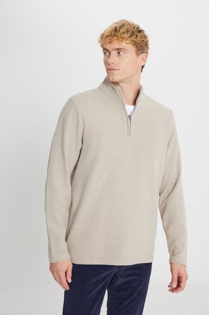 Pamuklu Slim Fit Dar Kesim Bato Yaka Uzun Kollu Tişört