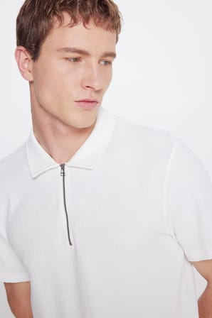 %100 Pamuk Slim Fit Dar Kesim Polo Yaka Jakarlı Tişört