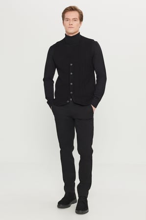 %100 Pamuk Standart Fit Normal Kesim V Yaka Jakarlı Triko Yelek