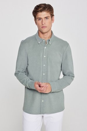 Pamuklu Tailored Slim Fit Dar Kesim Düğmeli Yaka Örme Gömlek