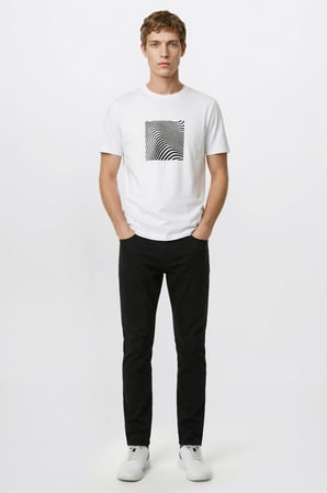 Pamuklu Slim Fit Dar Kesim Bisiklet Yaka Esnek Tişört