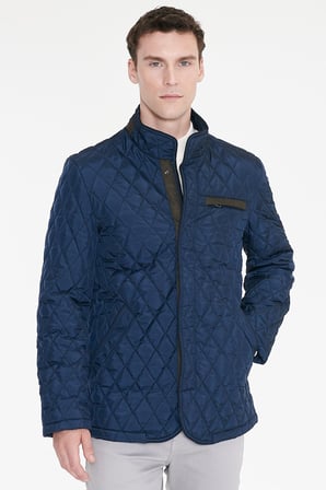 Standart Fit Normal Kesim Dik Yaka Yan Cepli Overcoat
