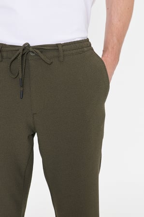 Slim Fit Dar Kesim Pamuklu Esnek Chino Pantolon