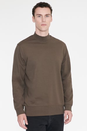 Pamuklu Standart Fit Normal Kesim Yarım Balıkçı Yaka Sweatshirt