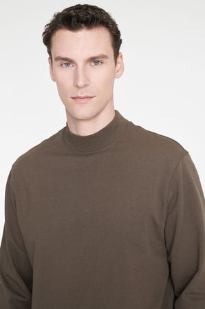 Pamuklu Standart Fit Normal Kesim Yarım Balıkçı Yaka Sweatshirt