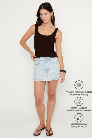 Pamuklu Kaşkorse Yumuşak Dokulu Slim Fit Dar Kesim Bisiklet Yaka Esnek Body