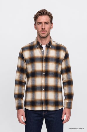 Oversize Fit Bol Kesim Gizli Düğmeli Yaka Ekose Desenli Flanel Gömlek