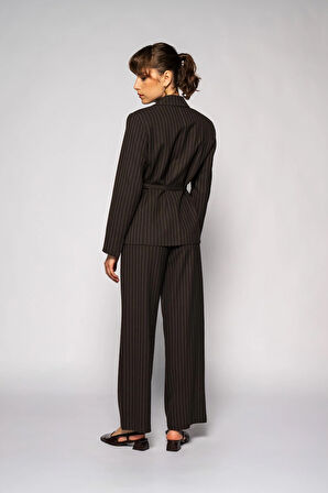 Kadın Acı Kahve Çizgili Gül Detaylı Blazer