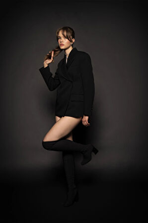 Kadın Siyah Asimetrik Kruvaze Blazer